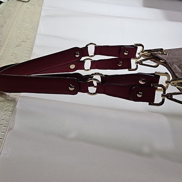 Calvin Klein NWOT Large Tote Set - Picture 4 of 7